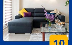 Veria Panorama Luxury Suite With Garden.